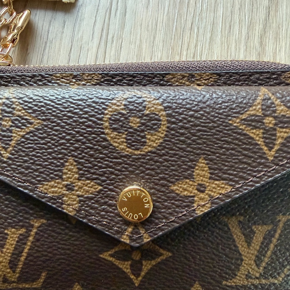 Louis Vuitton Recto Verso Brown Monogram Key Holder - Picture 3 of 6